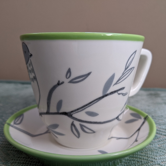 Hallmark Beautiful Bird Teacup - Picture 2 of 10